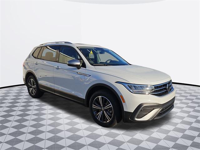 new 2024 Volkswagen Tiguan car, priced at $31,476