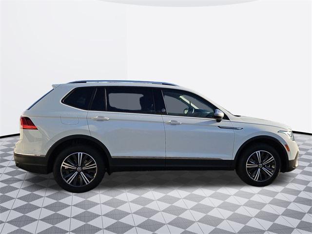 new 2024 Volkswagen Tiguan car, priced at $31,476