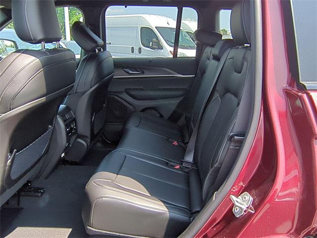 used 2025 Jeep Grand Cherokee car, priced at $37,588