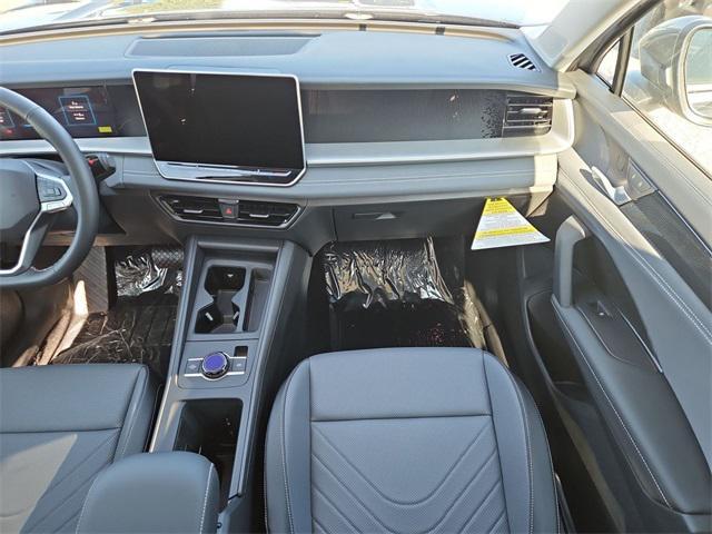 new 2025 Volkswagen Tiguan car, priced at $33,044