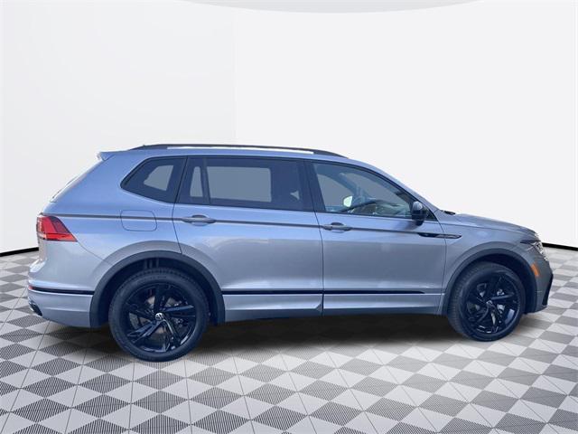 new 2024 Volkswagen Tiguan car, priced at $32,840