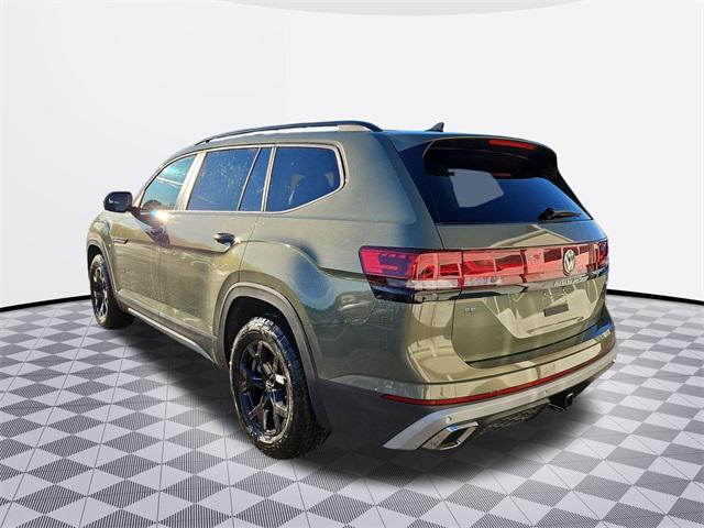 new 2025 Volkswagen Atlas car, priced at $45,661