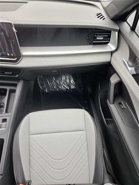 new 2025 Volkswagen Tiguan car, priced at $34,839