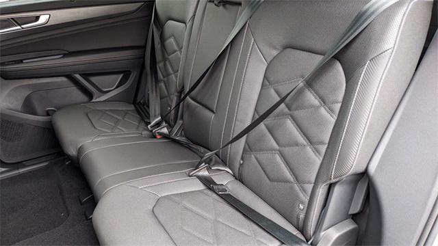 new 2026 Volkswagen Atlas Cross Sport car, priced at $45,299