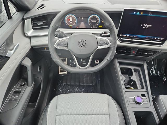 new 2025 Volkswagen Tiguan car, priced at $36,662