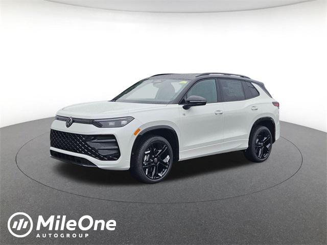 new 2025 Volkswagen Tiguan car, priced at $35,656