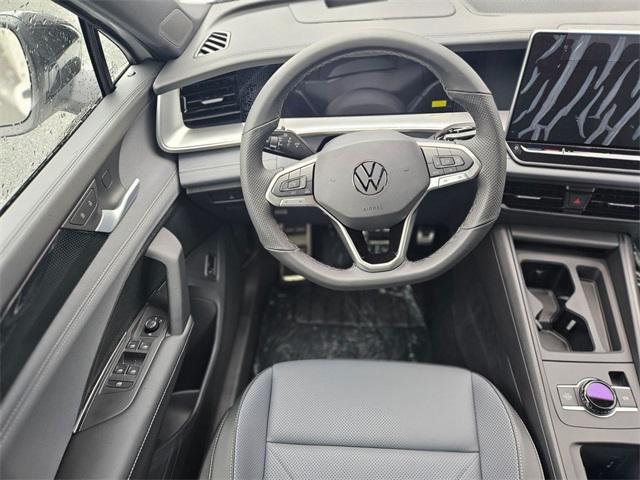 new 2025 Volkswagen Tiguan car, priced at $35,656