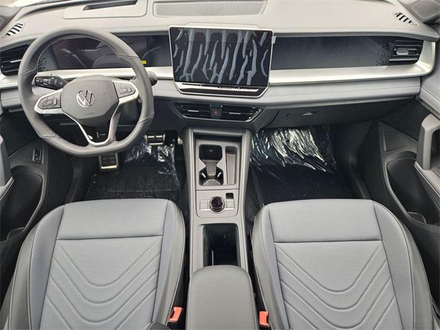 new 2025 Volkswagen Tiguan car, priced at $35,656