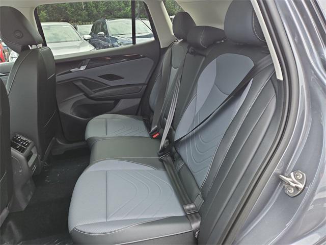 new 2025 Volkswagen Tiguan car, priced at $32,318