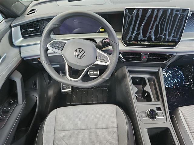 new 2025 Volkswagen Tiguan car, priced at $36,662