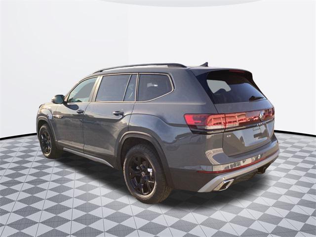 new 2025 Volkswagen Atlas car, priced at $46,098