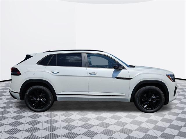 new 2025 Volkswagen Atlas Cross Sport car, priced at $49,924