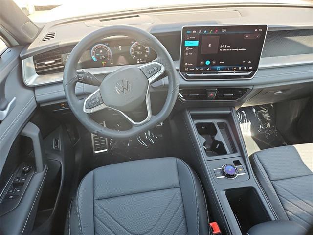 new 2025 Volkswagen Tiguan car, priced at $35,162