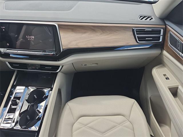 new 2026 Volkswagen Atlas car, priced at $46,291