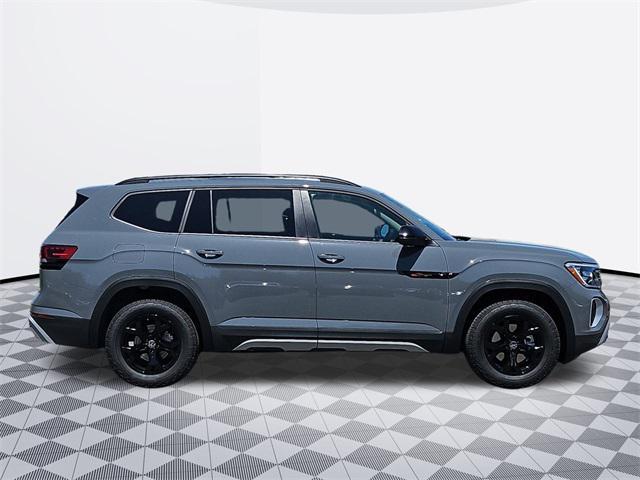 new 2025 Volkswagen Atlas car, priced at $47,271