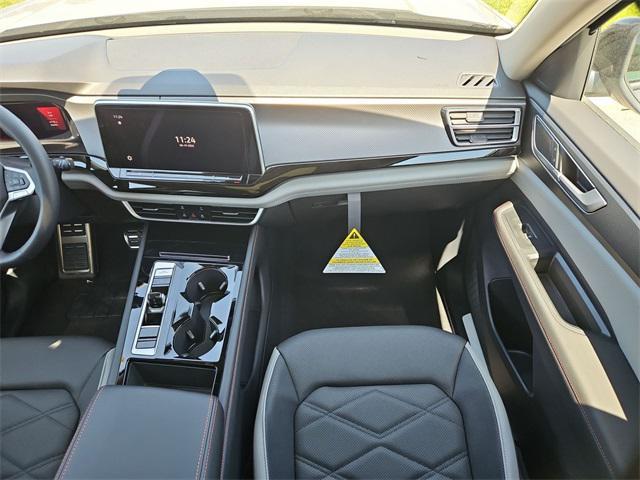 new 2025 Volkswagen Atlas car, priced at $47,271