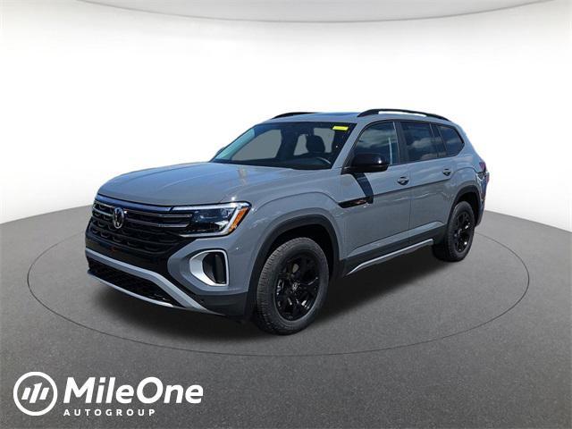 new 2025 Volkswagen Atlas car, priced at $41,721