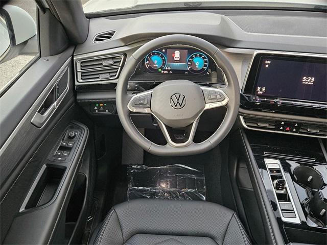 new 2026 Volkswagen Atlas Cross Sport car, priced at $43,299