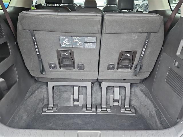 used 2023 Kia Carnival car, priced at $29,300