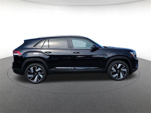 new 2025 Volkswagen Atlas Cross Sport car, priced at $39,432