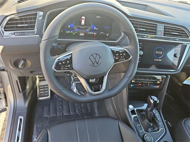 new 2024 Volkswagen Tiguan car, priced at $33,999