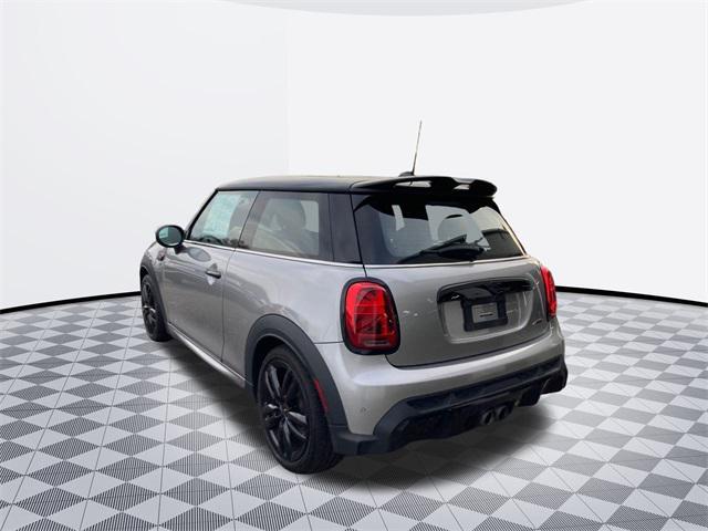 used 2023 MINI Hardtop car, priced at $31,000