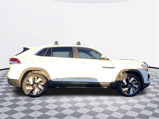 new 2024 Volkswagen Atlas Cross Sport car, priced at $42,724