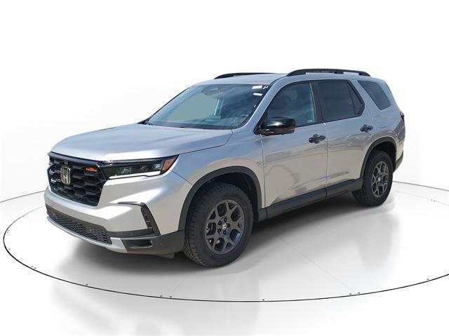 new 2025 Honda Pilot car, priced at $47,888
