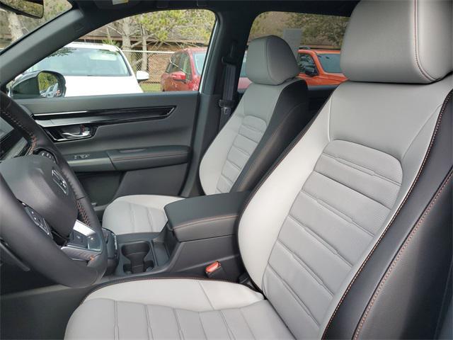 new 2026 Honda CR-V Hybrid car, priced at $42,655