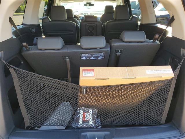 new 2026 Honda Odyssey car, priced at $43,650