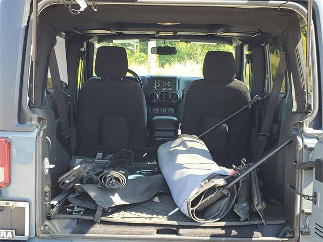 used 2015 Jeep Wrangler Unlimited car, priced at $13,999