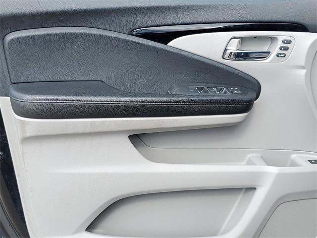 used 2018 Honda Pilot car, priced at $20,295