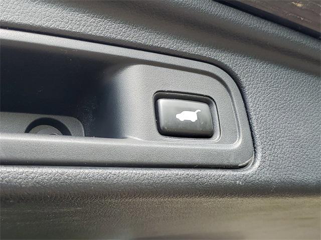 used 2018 Honda Pilot car, priced at $20,295