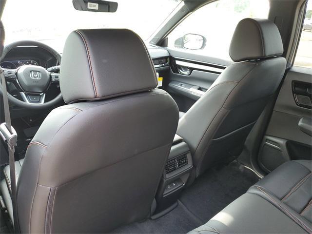 new 2026 Honda CR-V Hybrid car, priced at $43,600