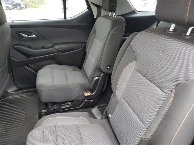 used 2018 Chevrolet Traverse car, priced at $10,472