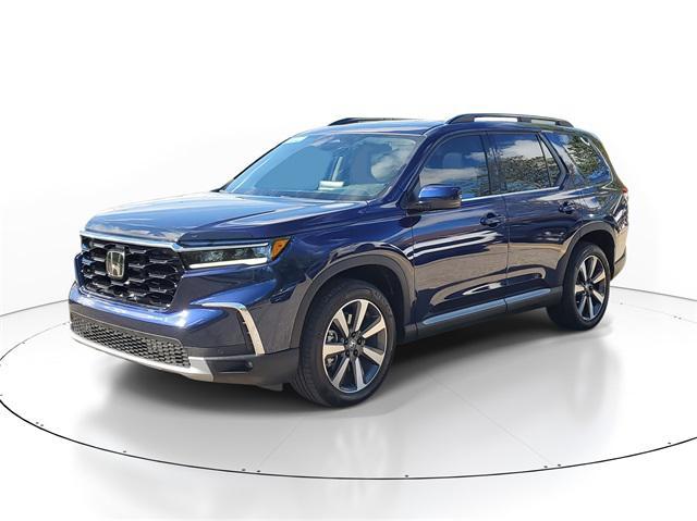 used 2025 Honda Pilot car, priced at $46,500