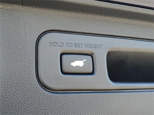 used 2025 Honda Pilot car, priced at $46,500