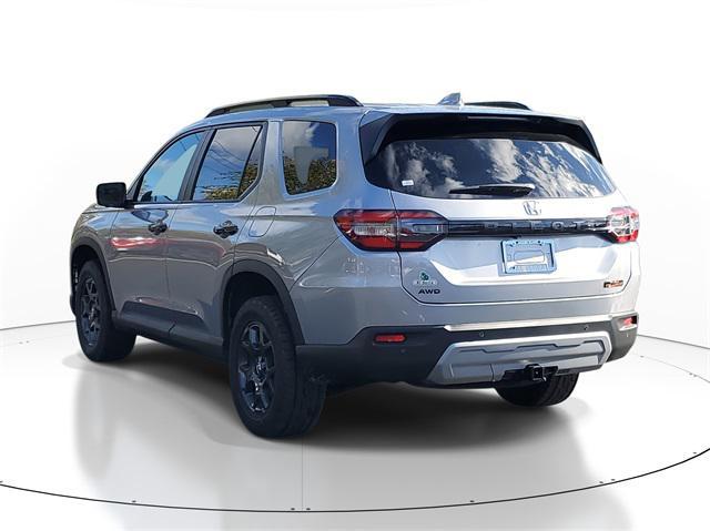 new 2025 Honda Pilot car, priced at $47,933