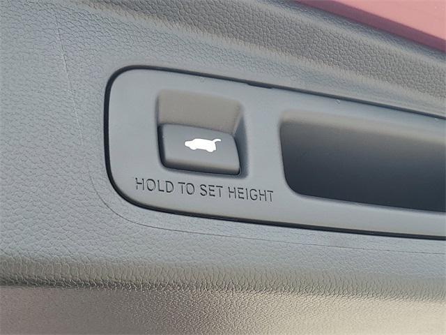 new 2026 Honda CR-V Hybrid car, priced at $40,575