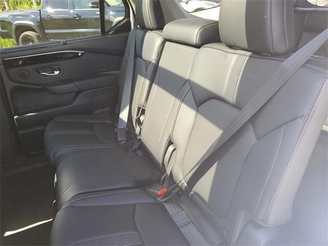 new 2025 Honda Pilot car, priced at $50,132