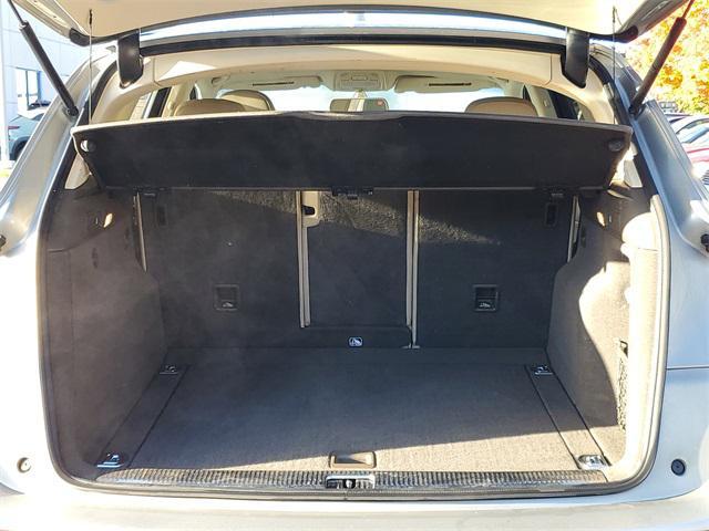 used 2013 Audi Q5 car, priced at $5,750