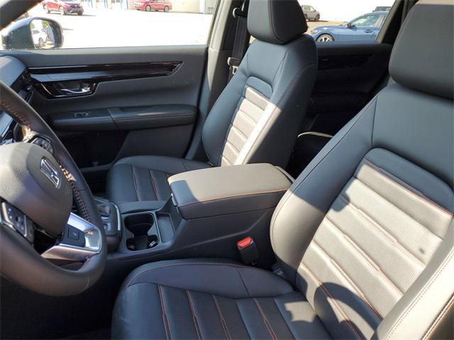 new 2026 Honda CR-V Hybrid car, priced at $43,645