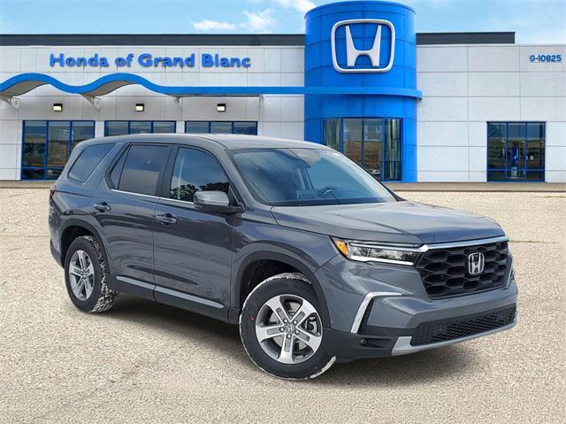 new 2025 Honda Pilot car, priced at $44,550