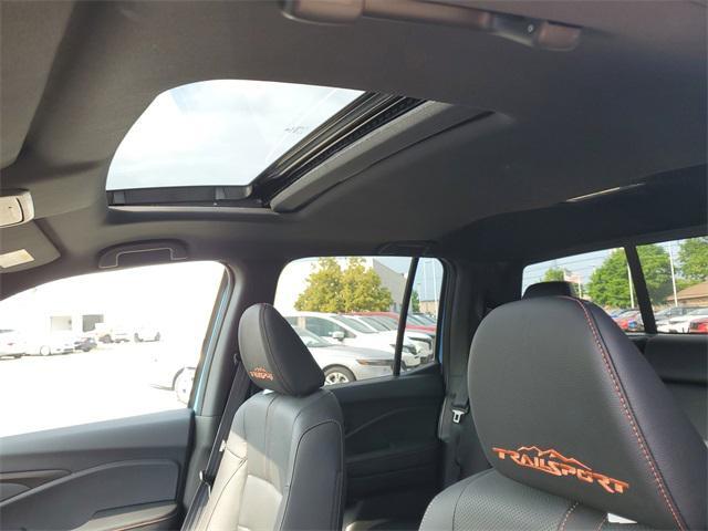 new 2025 Honda Ridgeline car, priced at $44,544