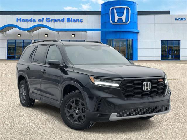 new 2025 Honda Pilot car, priced at $48,795