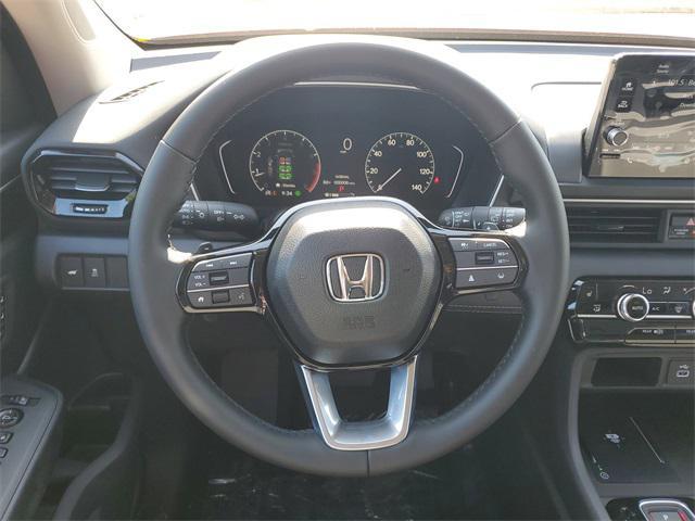 new 2025 Honda Pilot car, priced at $44,750