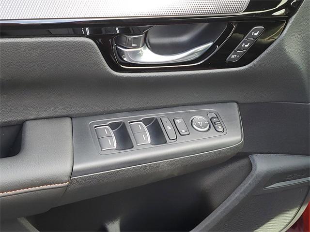 new 2026 Honda CR-V Hybrid car, priced at $42,655