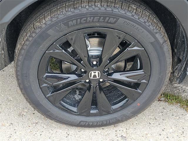 new 2026 Honda CR-V Hybrid car, priced at $42,145