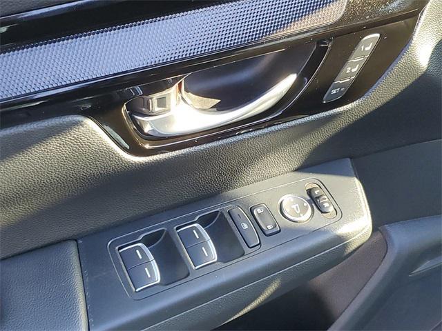 used 2024 Honda CR-V car, priced at $31,948