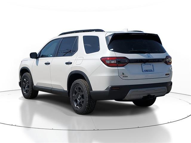 new 2025 Honda Pilot car, priced at $48,314